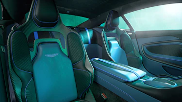 Aston Martin DBS770 – seats