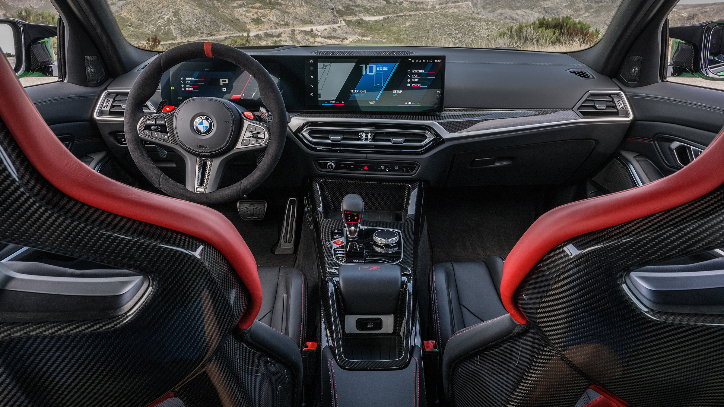 BMW M3 CS – dash