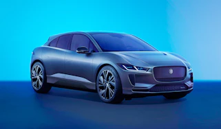 Jaguar I Pace 400 Sport – front quarter