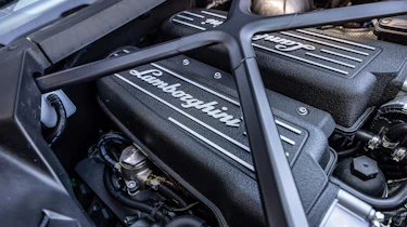 Lamborghini Huracan Tecnica