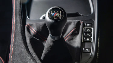Manual v automatic