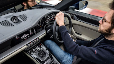 Manual v automatic