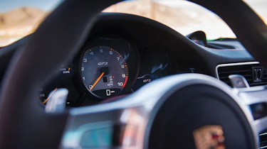 Porsche 911 GT3 and Corvette Z06