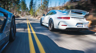 Porsche 911 GT3 and Corvette Z06