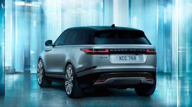 Land Rover Velar MY24 – rear quarter