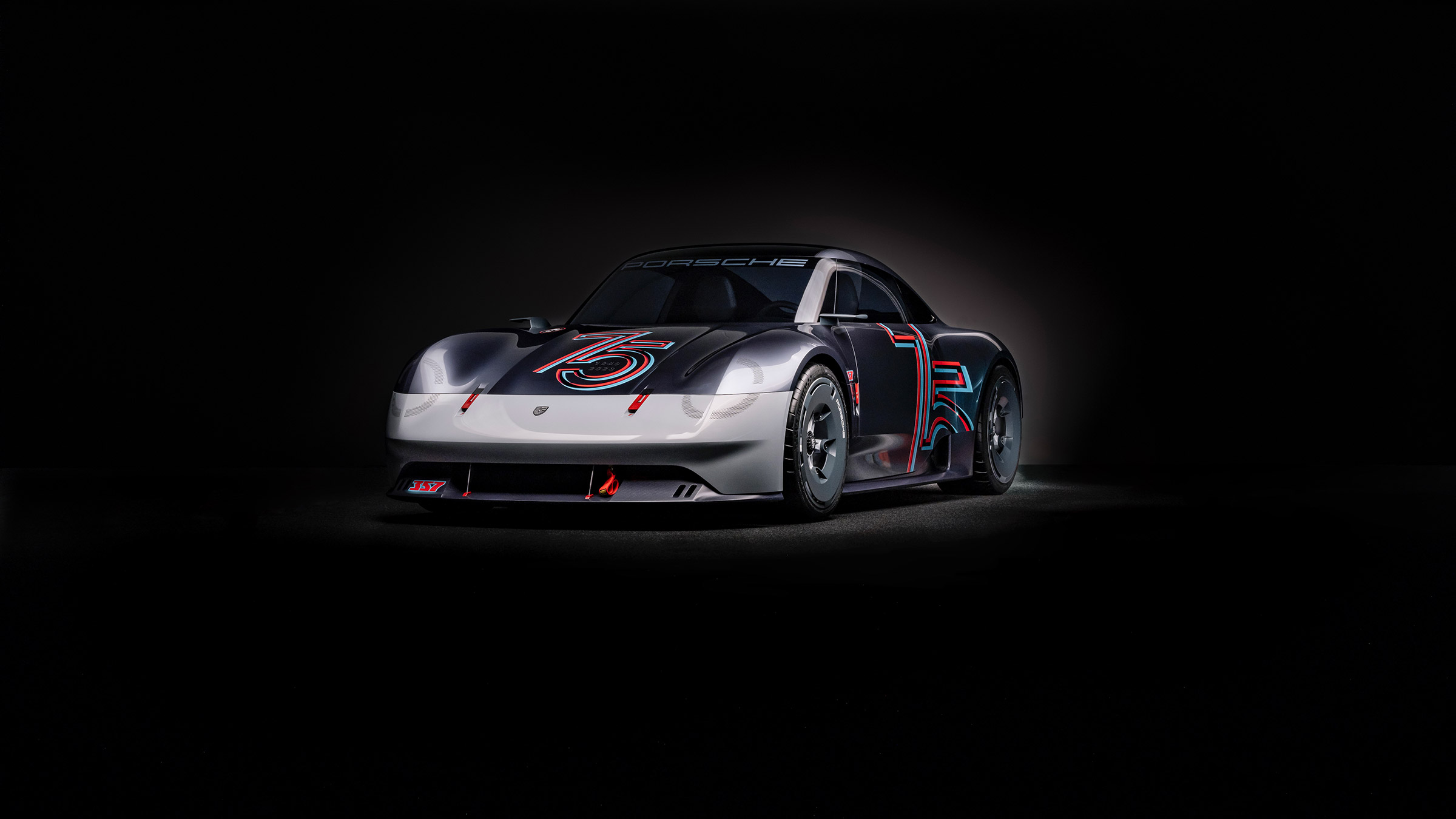 Porsche Vision 357 – dark front q