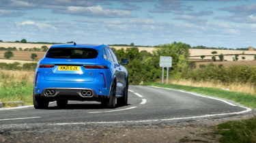 Best SUV 2023 – jag rear