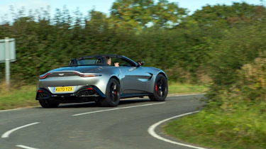 Aston Martin Vantage Roadster – rear