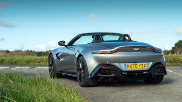 Aston Martin Vantage Roadster – rear static