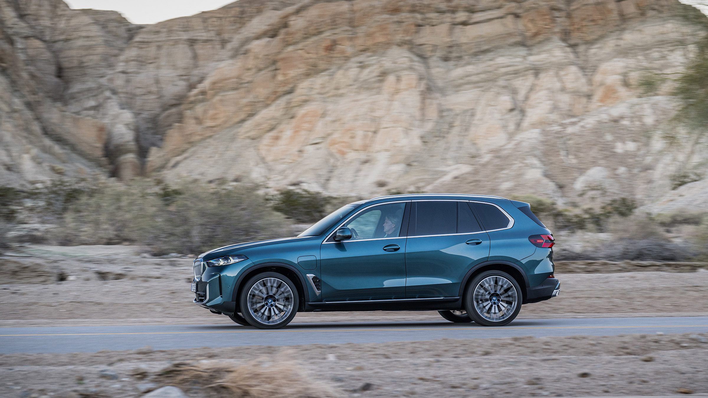 BMW X5 LCI – side