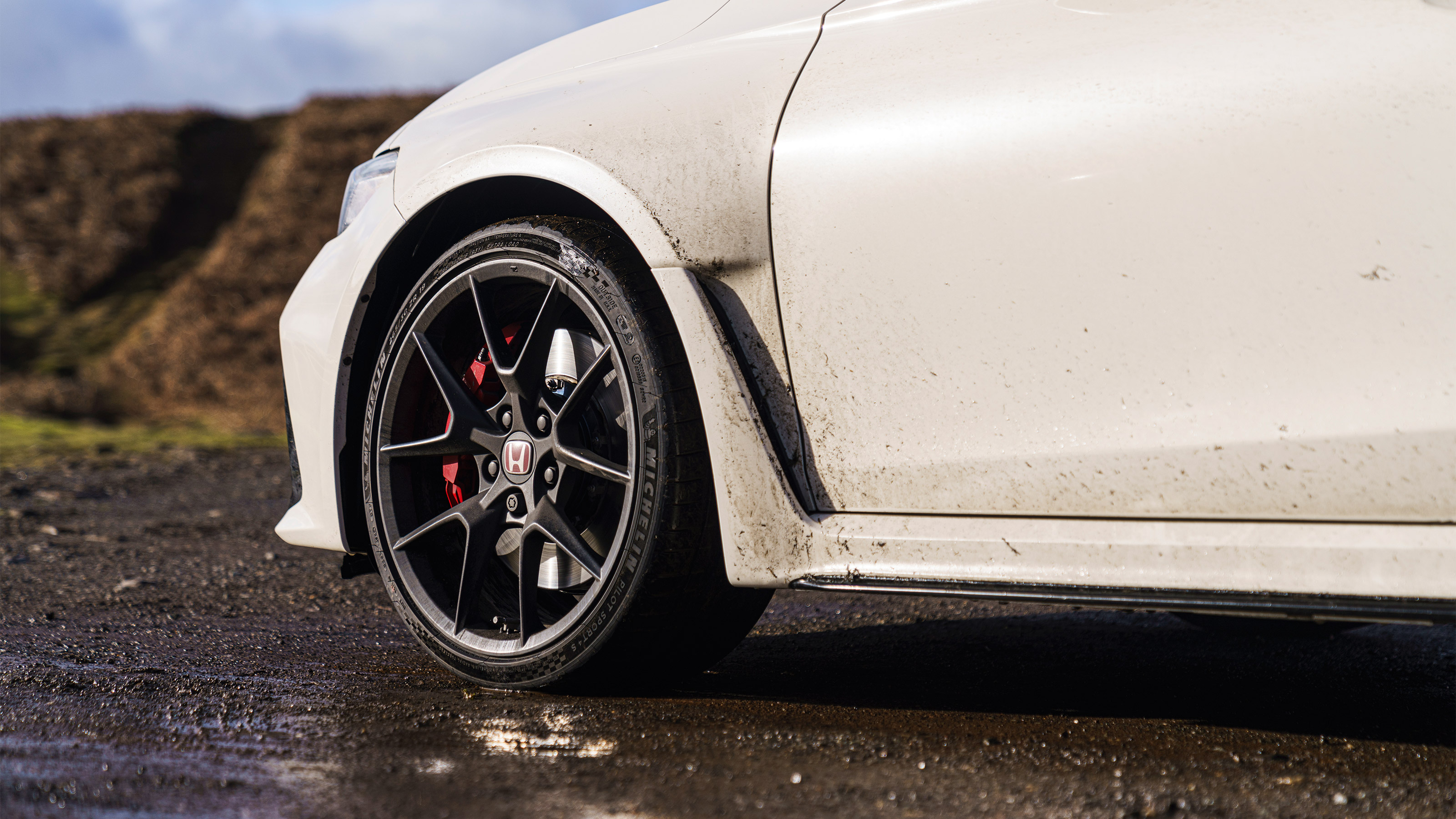 Honda Civic Type R wheel