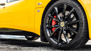 Lotus Evora