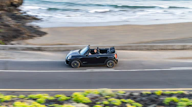 Mini Cooper S E Convertible – side
