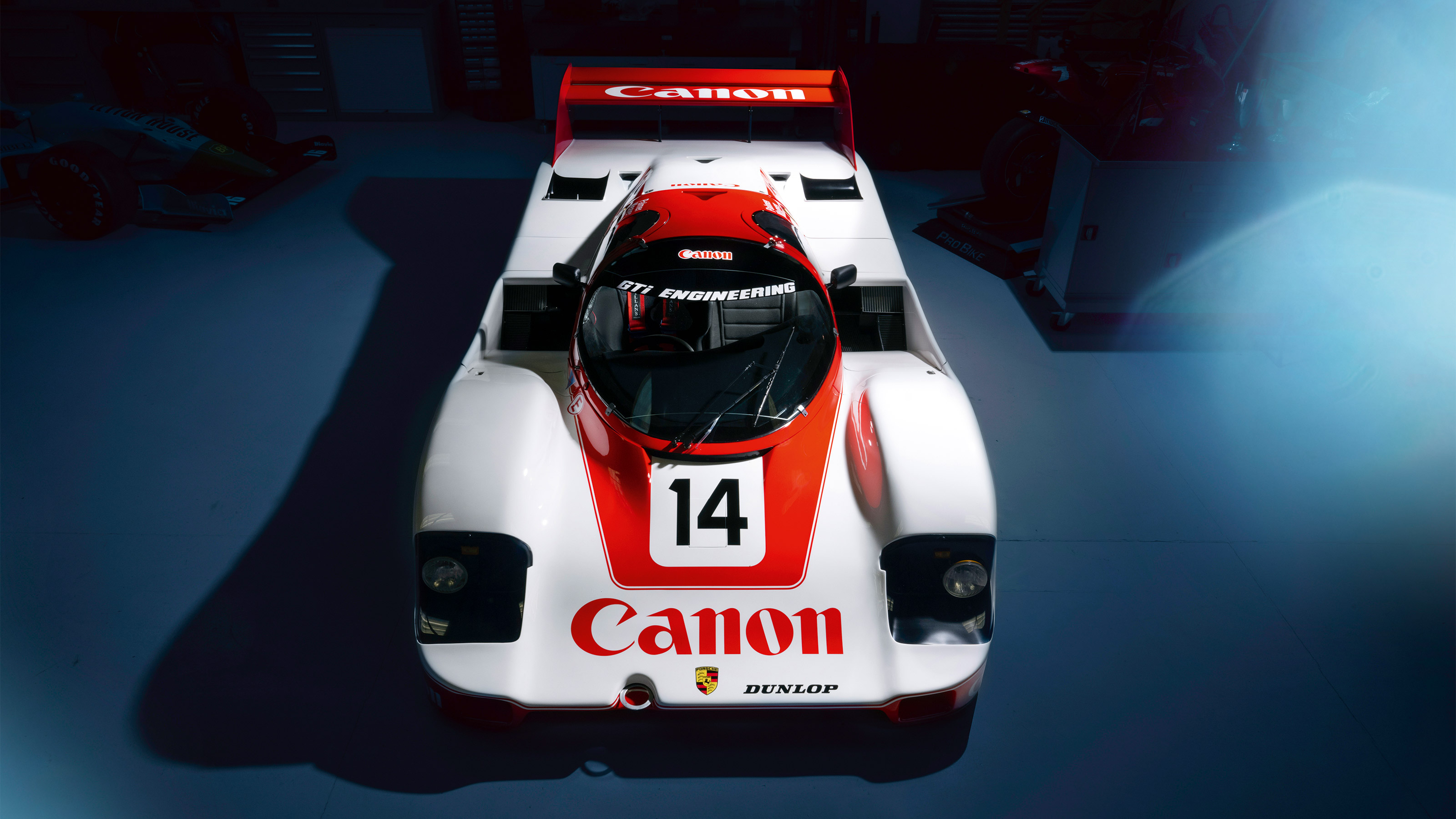Porsche 956