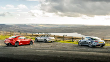 Toyota GR86 v Mazda MX-5 v Alpine A110 GT