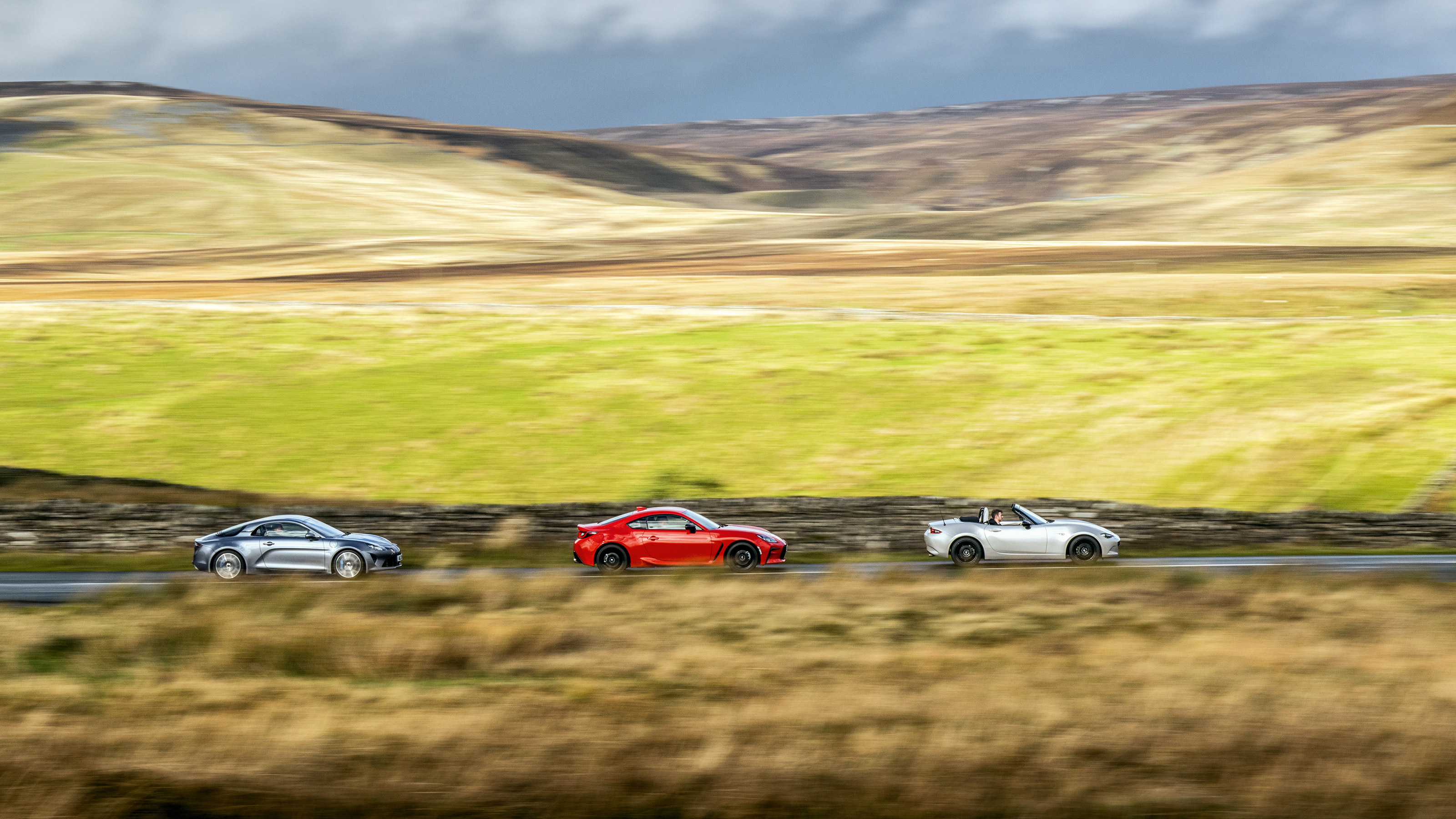 Toyota GR86 v Mazda MX-5 v Alpine A110 GT