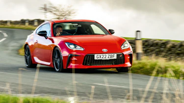 Toyota GR86 v Mazda MX-5 v Alpine A110 GT