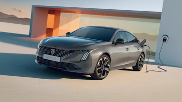Peugeot 508 PSE – lower