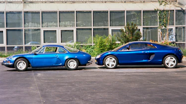 Alpine A710