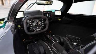 Aston Martin Valkyrie - interior