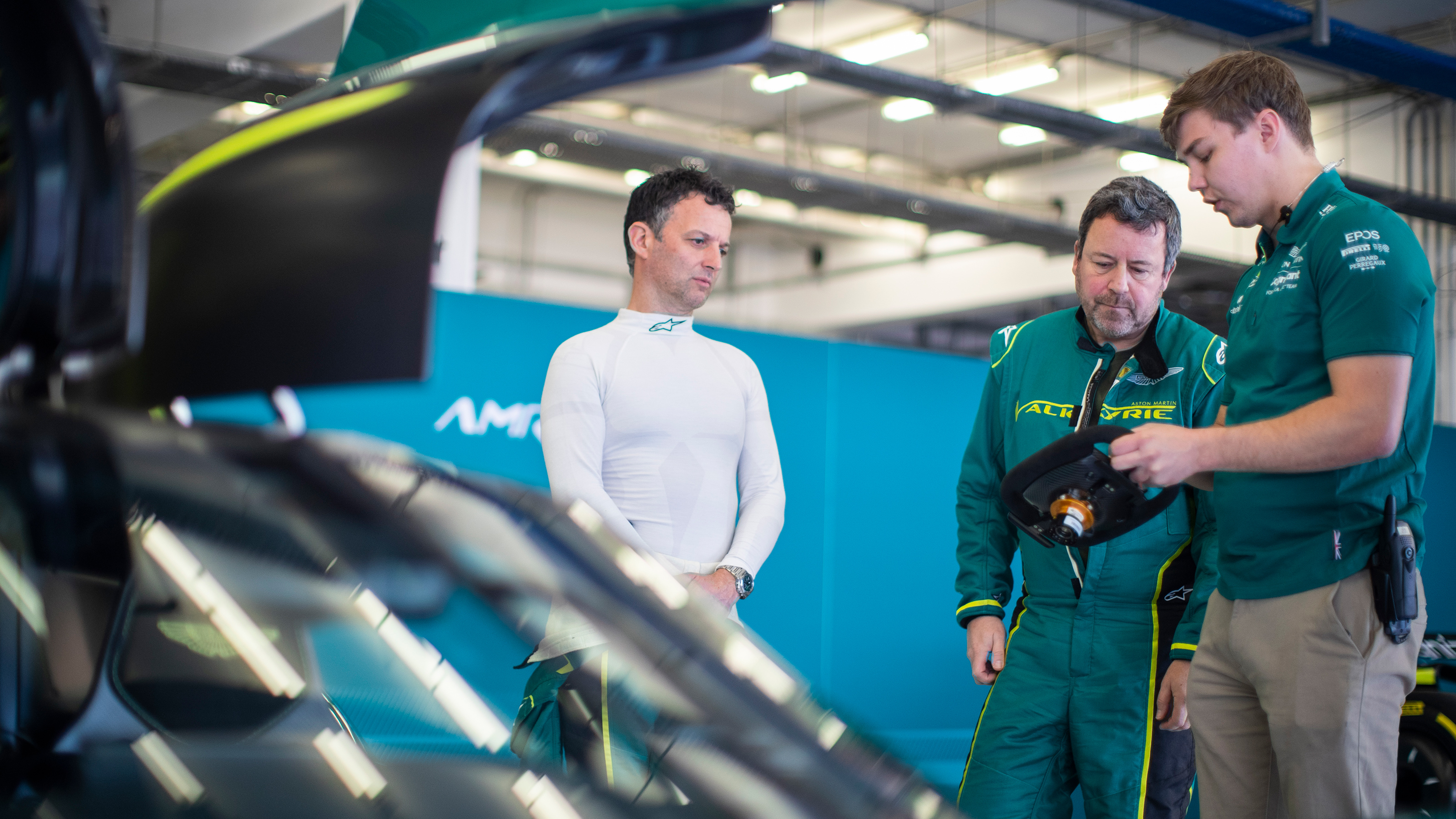 Aston Martin Valkyrie - engineer