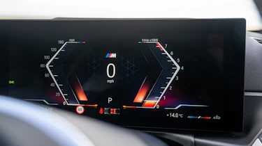 BMW M340i xDrive Touring - instruments