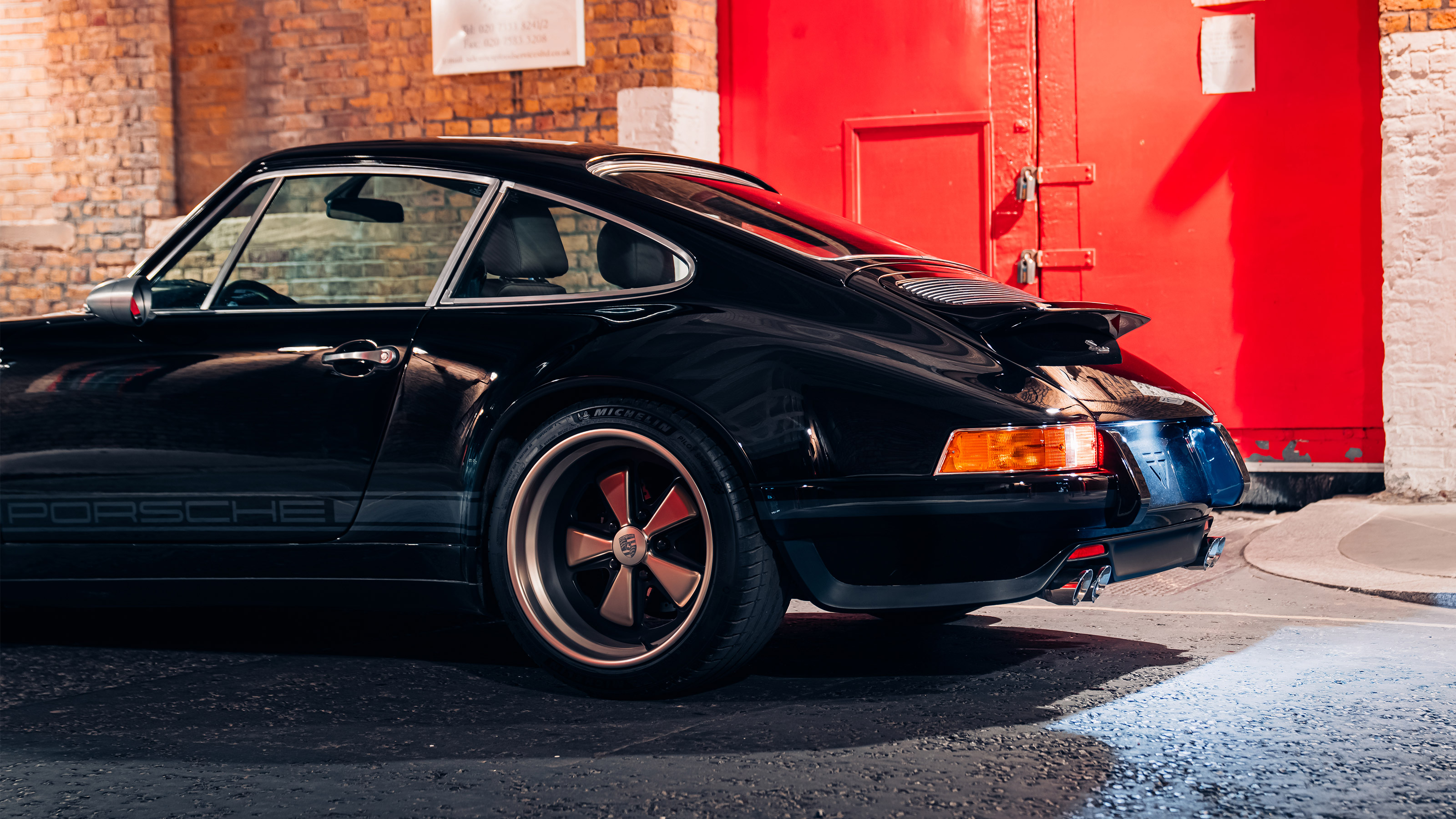 Theon Design 964 Porsche 911 ITA001