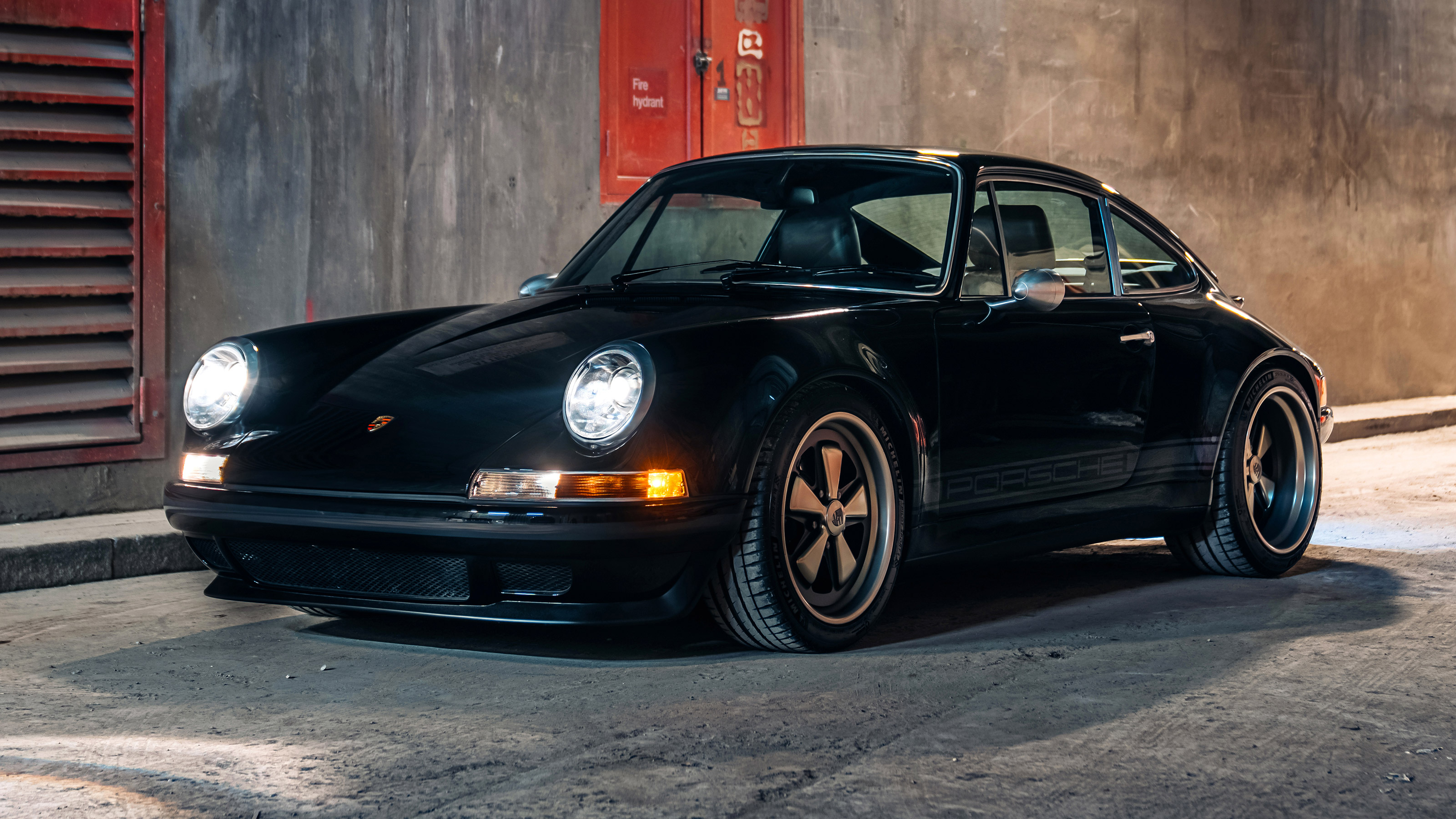 Theon Design 964 Porsche 911 ITA001