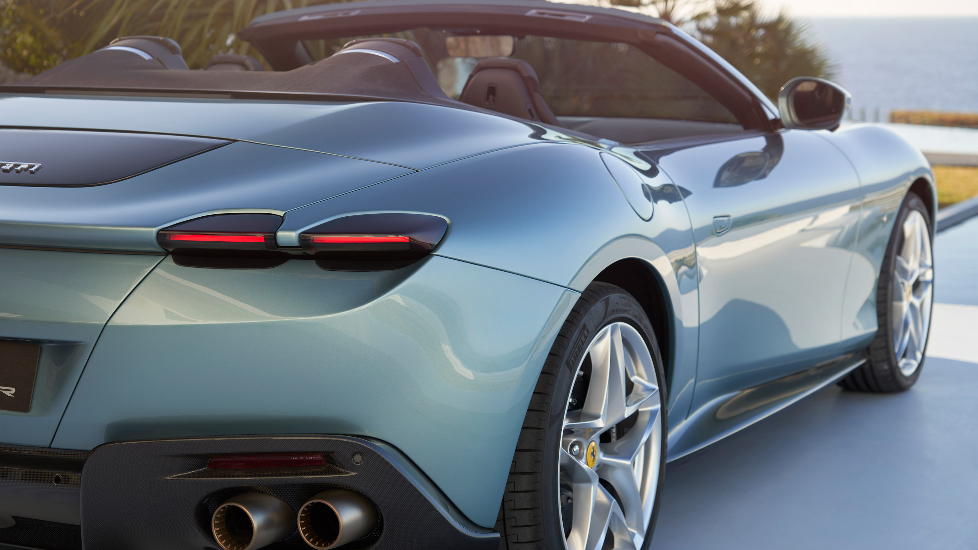 Ferrari Roma Spider