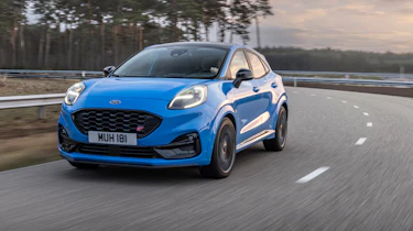 Ford Puma ST Powershift - corner