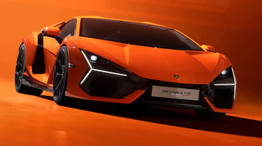 Lamborghini Revuelto