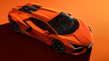 Lamborghini Revuelto