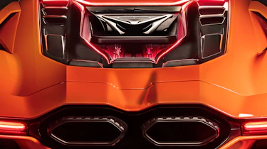 Lamborghini Revuelto