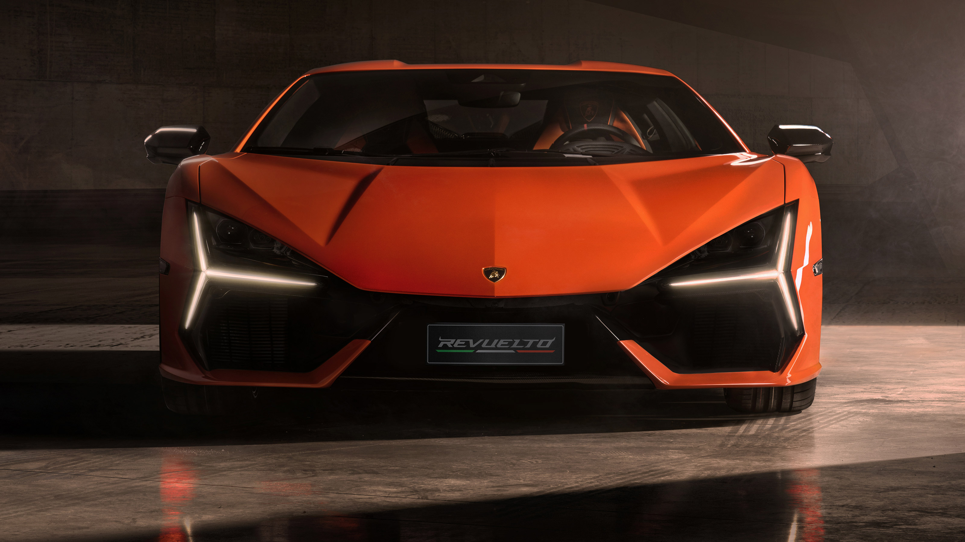 Lamborghini Revuelto