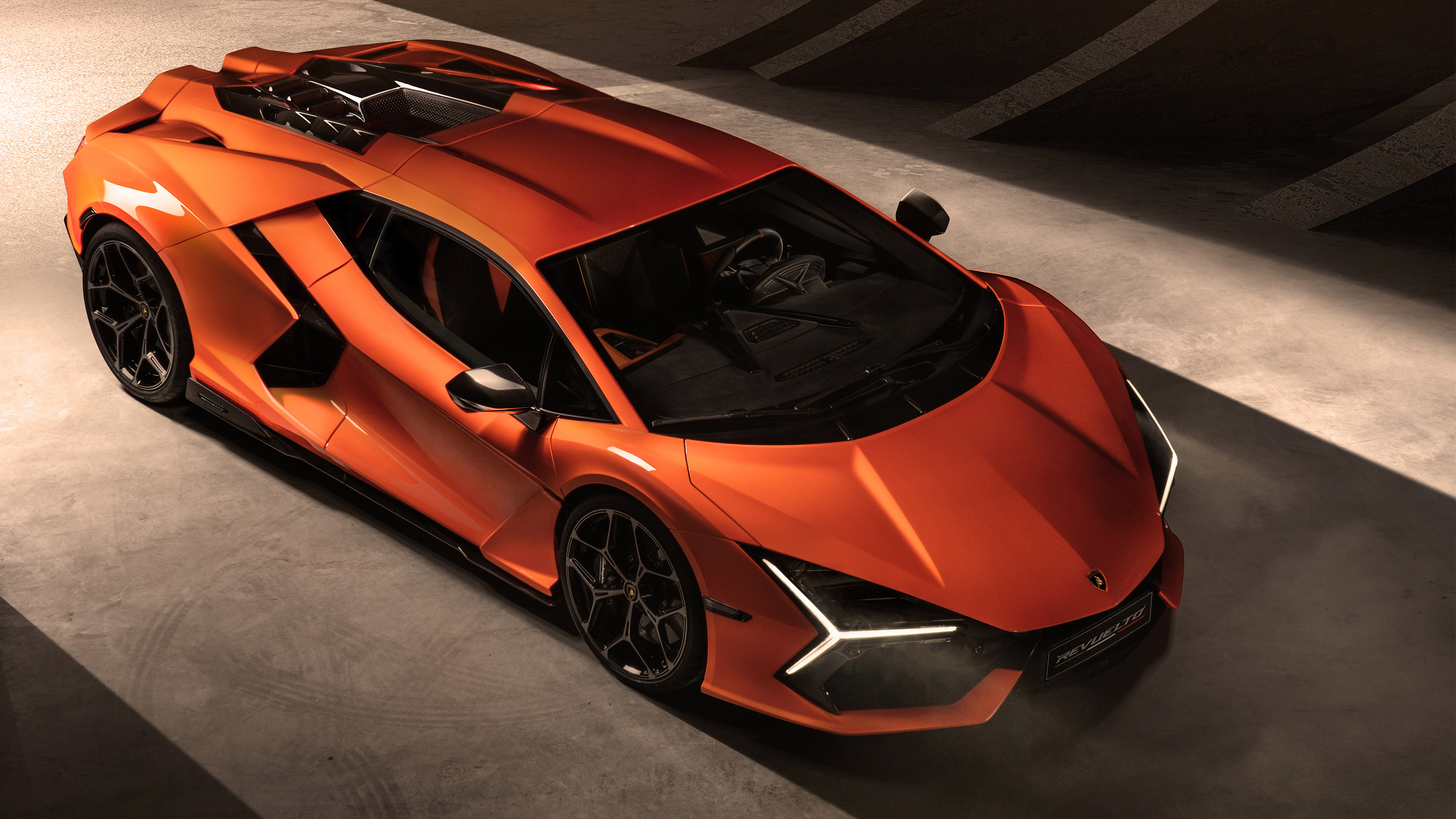 Lamborghini Revuelto