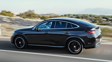 Mercedes GLC Coupe - side tracking
