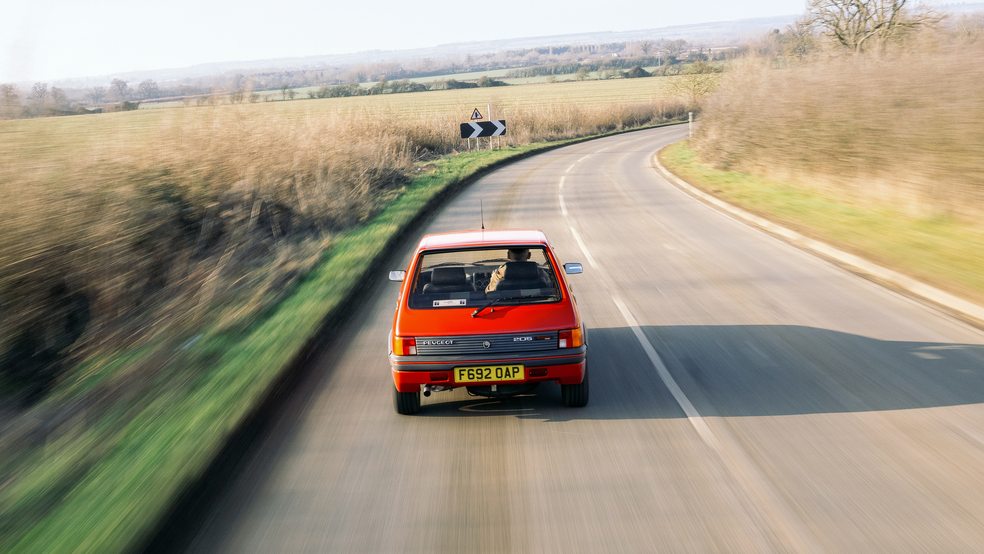 Peugeot 205 GTI Tolman Edition - rear tracking