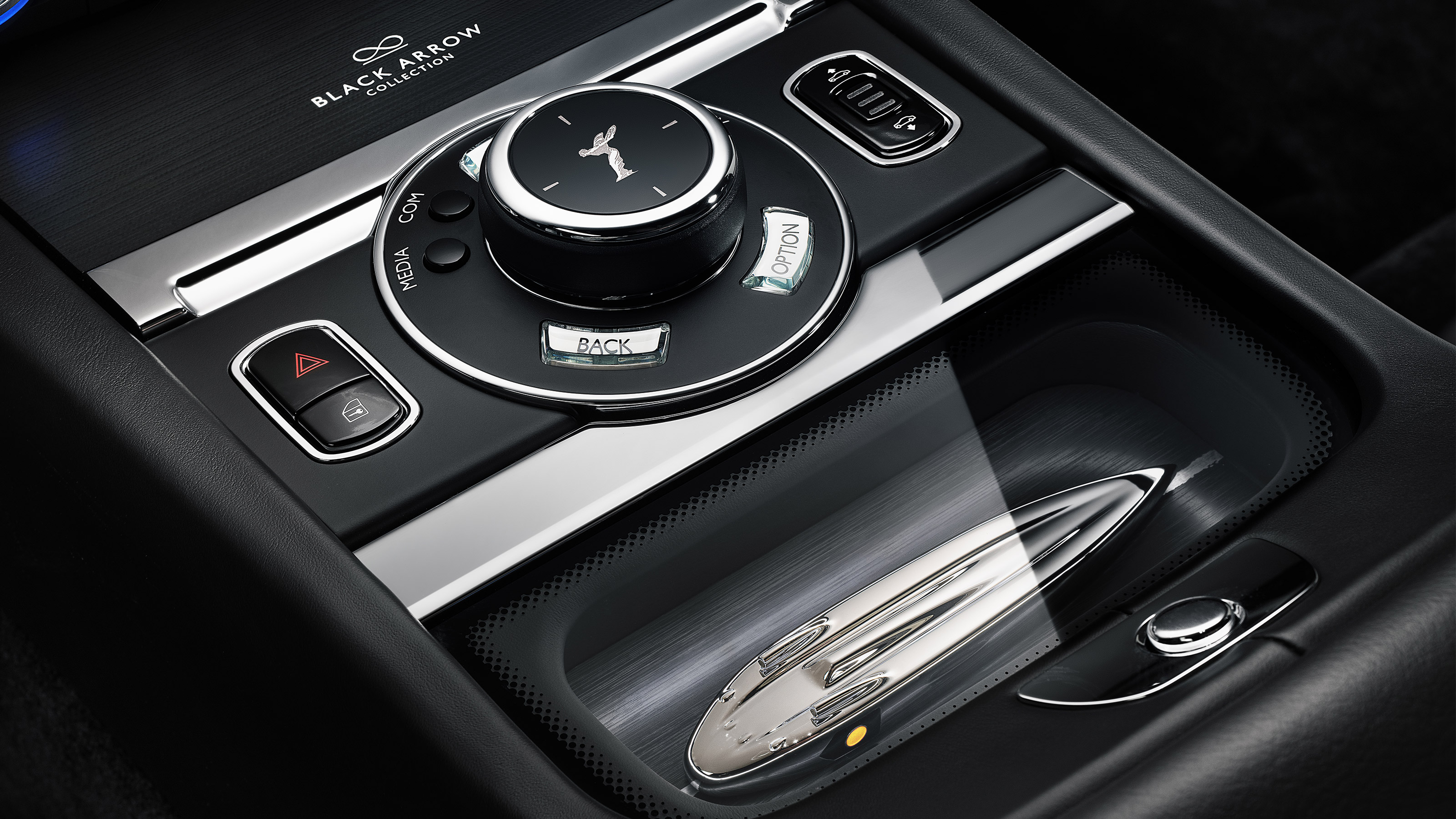 Rolls-Royce Wraith Black Arrow