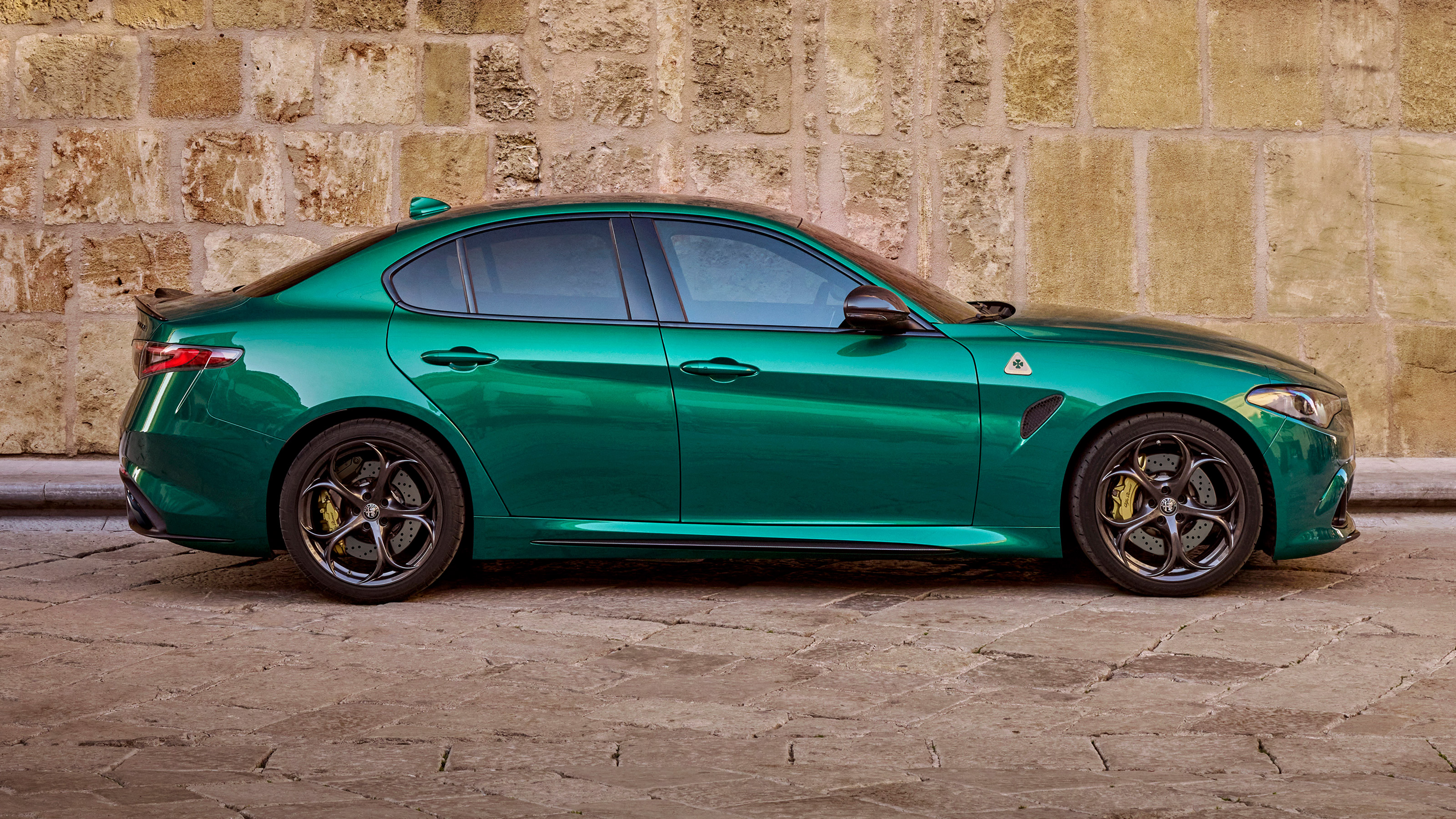 Alfa Romeo Giulia and Stelvio Quadrifoglio 100th Anniversario
