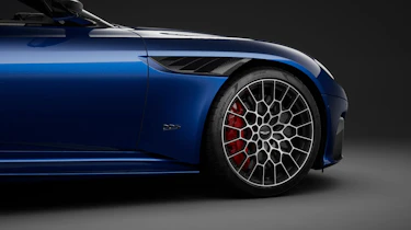 Aston Martin DBS 770 Ultimate Volante