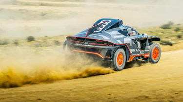 Audi RS Q e-tron dakar drive