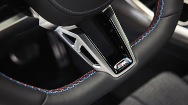 BMW i7 M70 - steering wheel