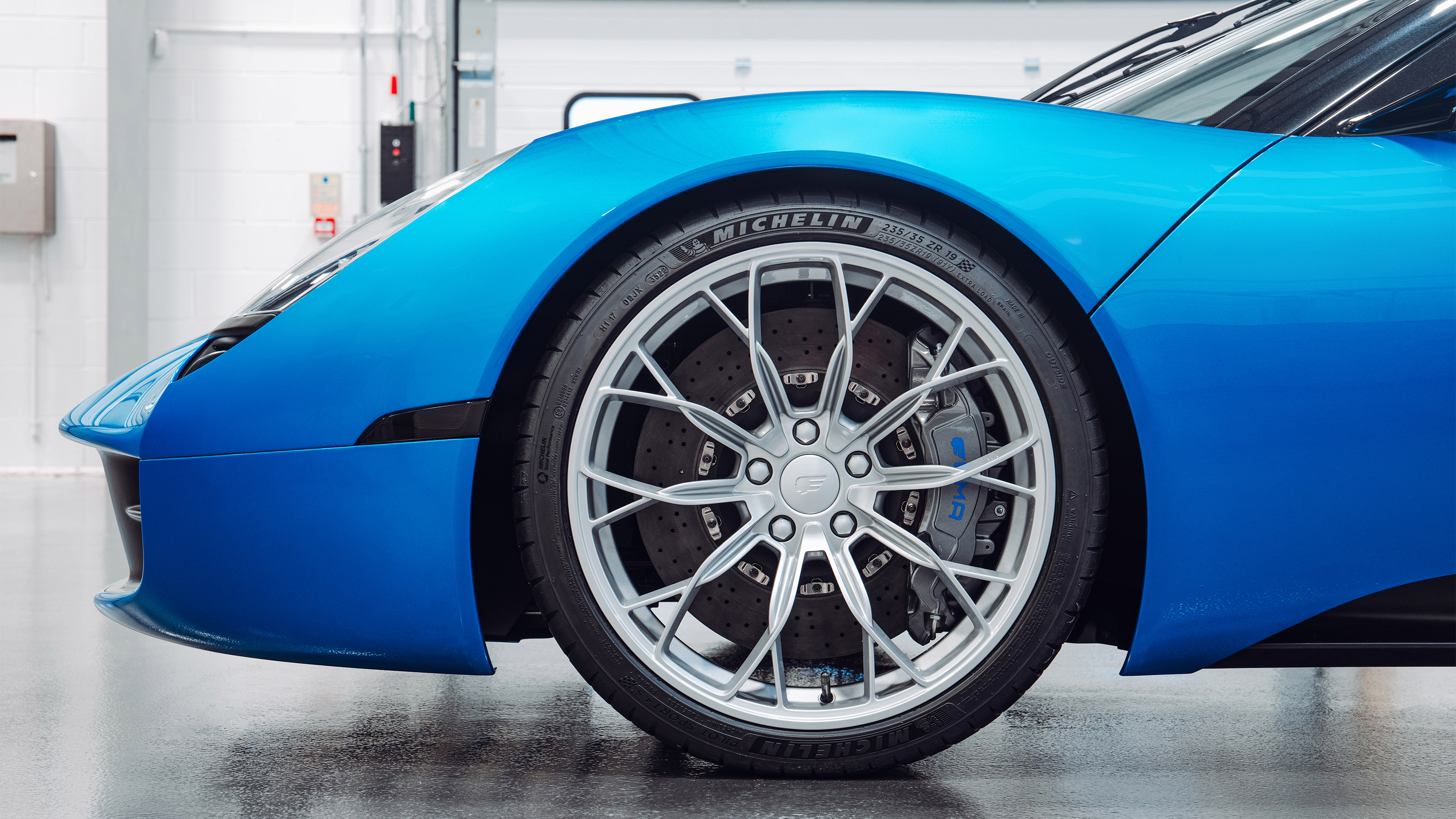 GMA T33 Spider