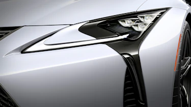Lexus LC500 – headlight