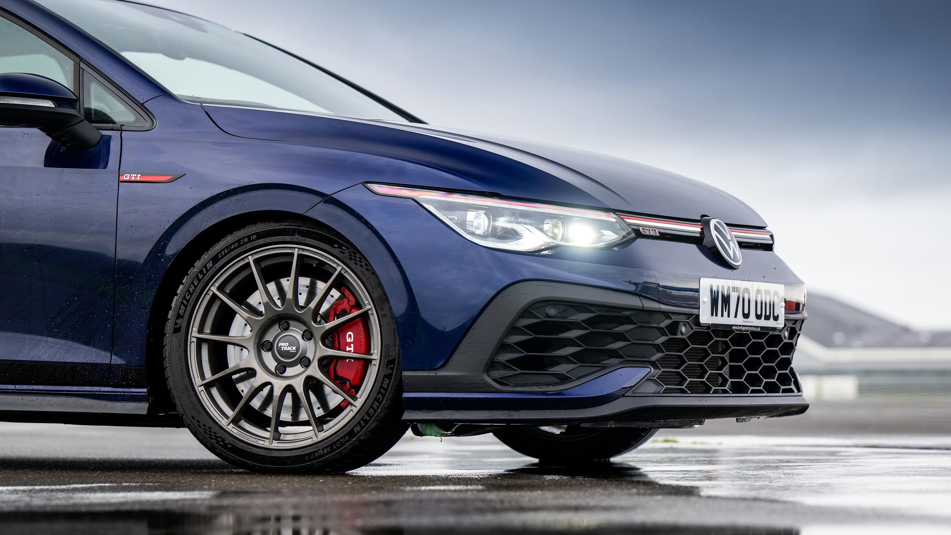 Litchfield Volkswagen Golf GTI - front corner