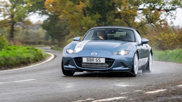 Mazda MX-5 BBR - front cornering 2