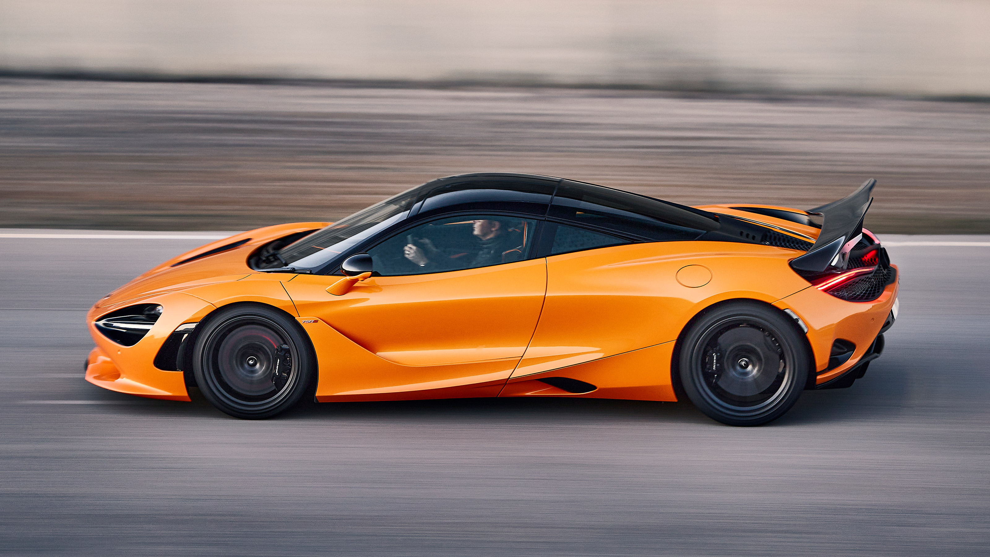 McLaren 750S