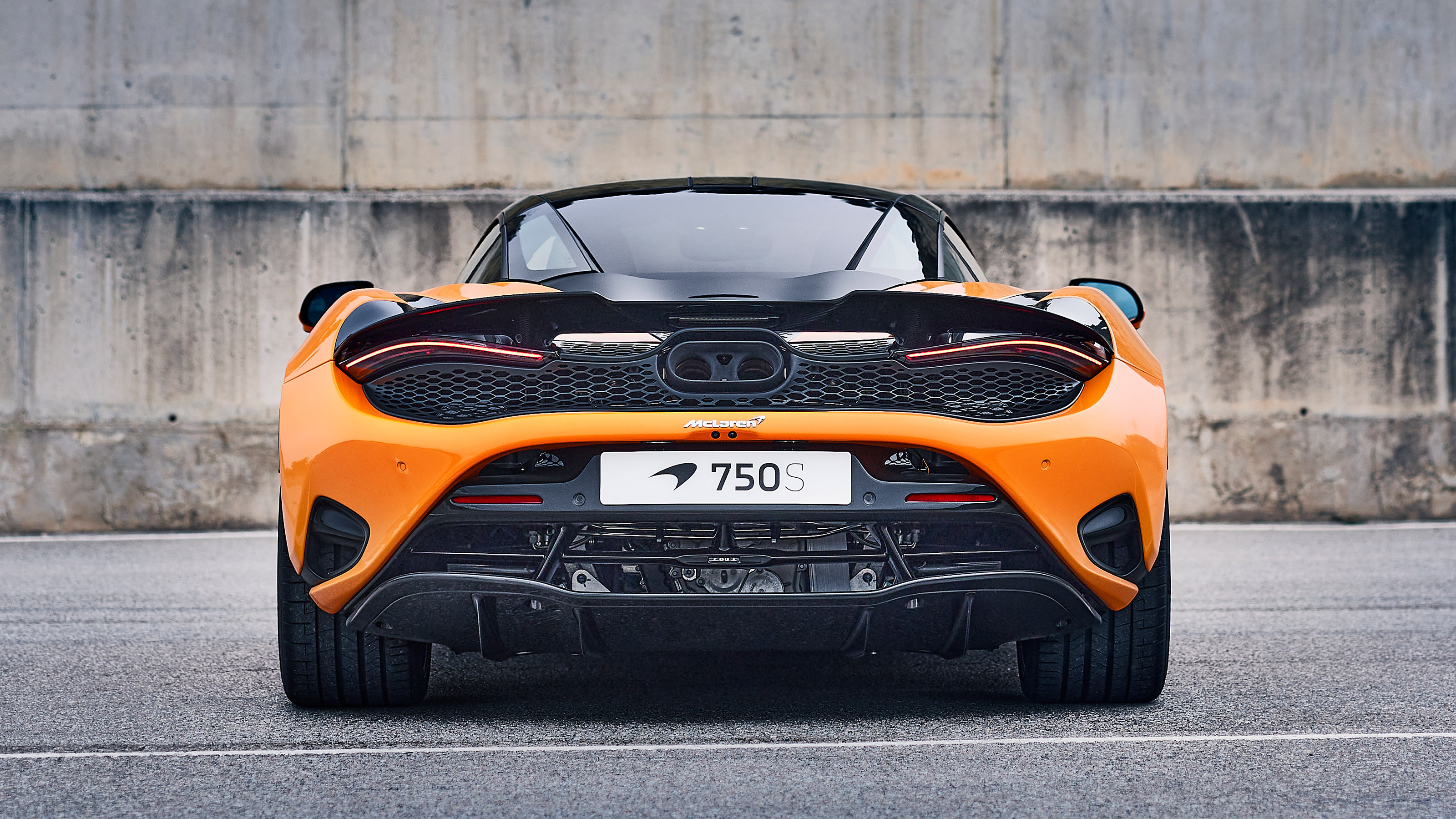 McLaren 750S