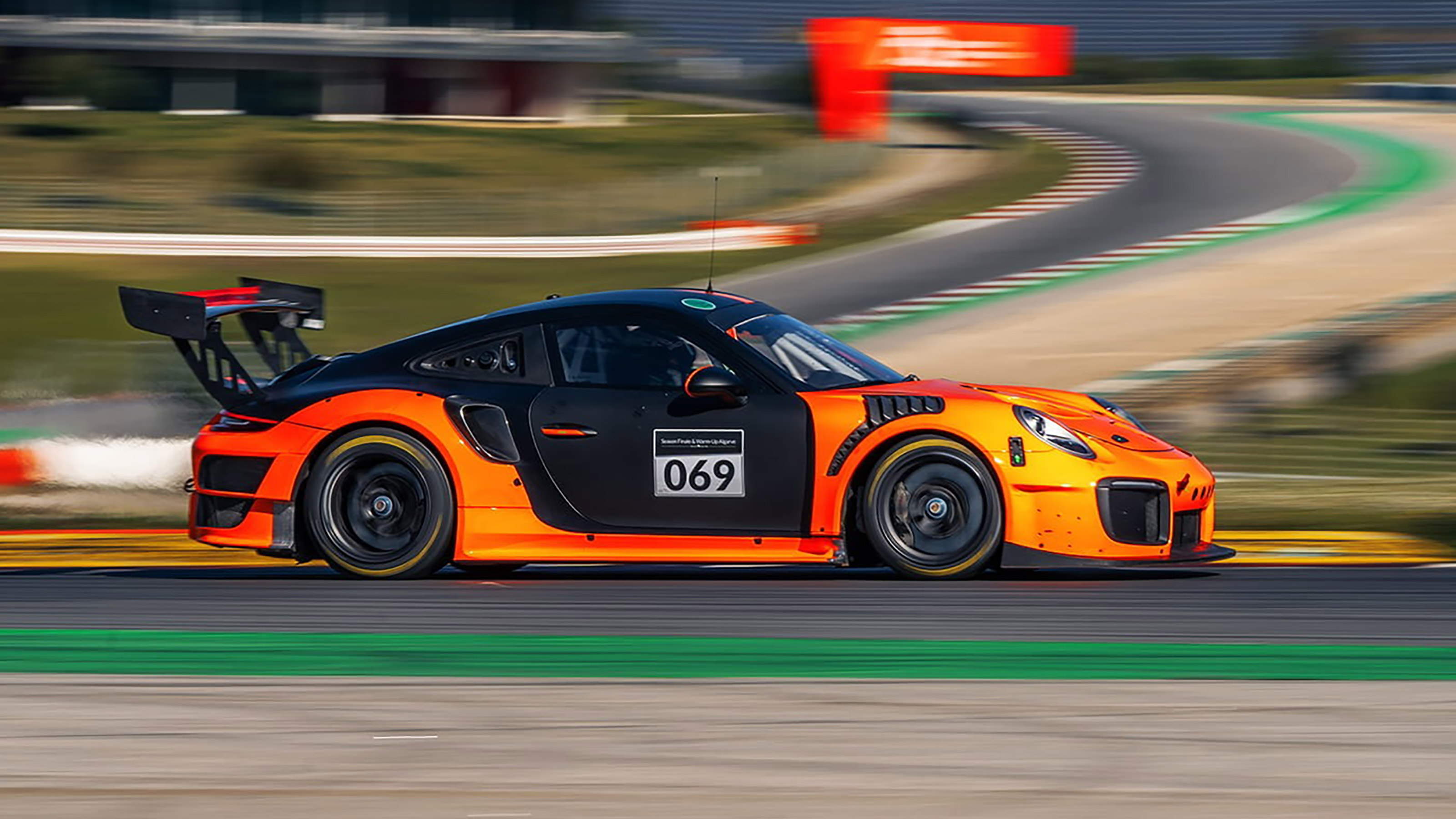 Porsche 911 GT2 RS Clubsport Evo