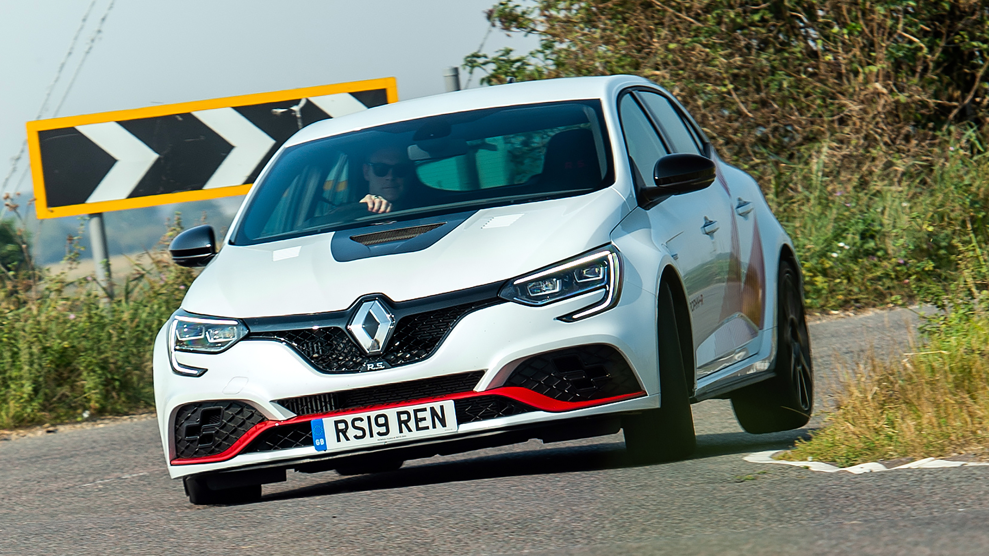 Renault Megane RS Trophy-R - front